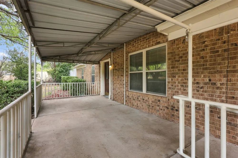 116 Eastridge Drive Springtown, TX 76082
