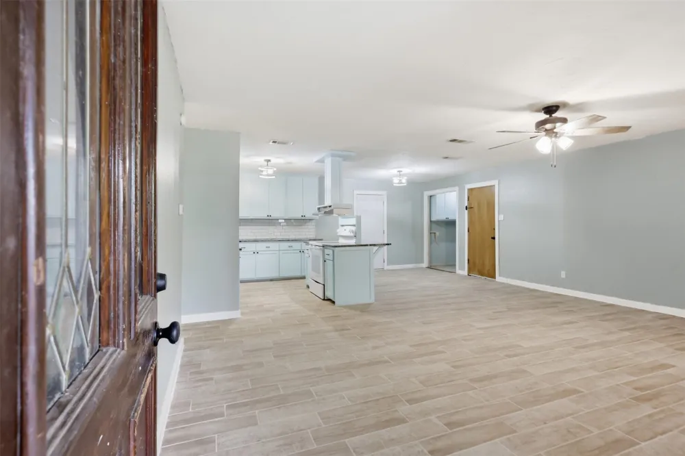 116 Eastridge Drive Springtown, TX 76082