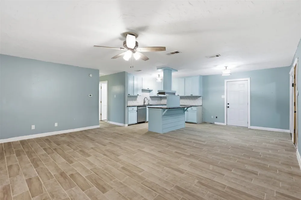 116 Eastridge Drive Springtown, TX 76082
