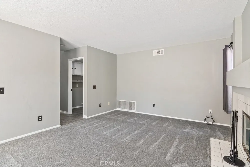 16322 Calle Aurora Moreno Valley, CA 92551