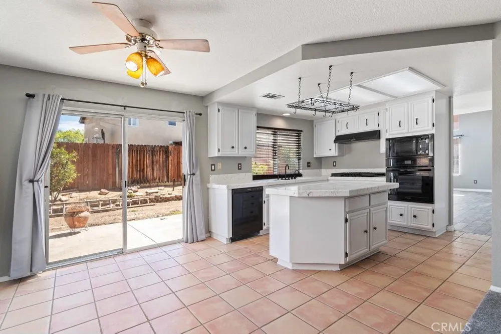16322 Calle Aurora Moreno Valley, CA 92551