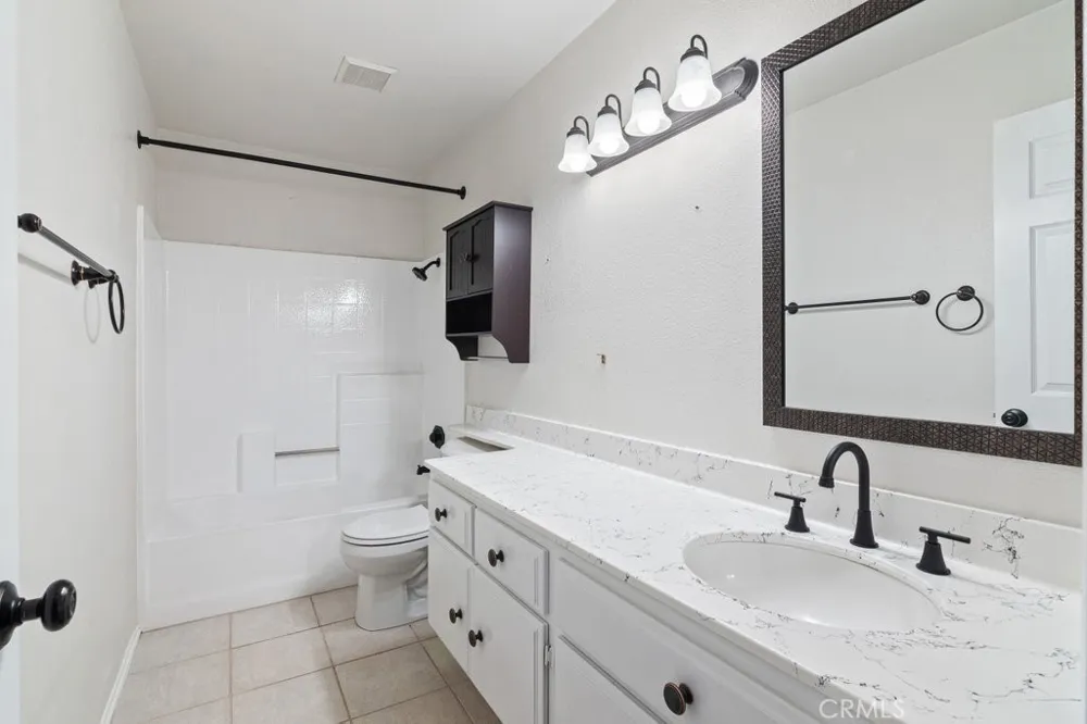 16322 Calle Aurora Moreno Valley, CA 92551