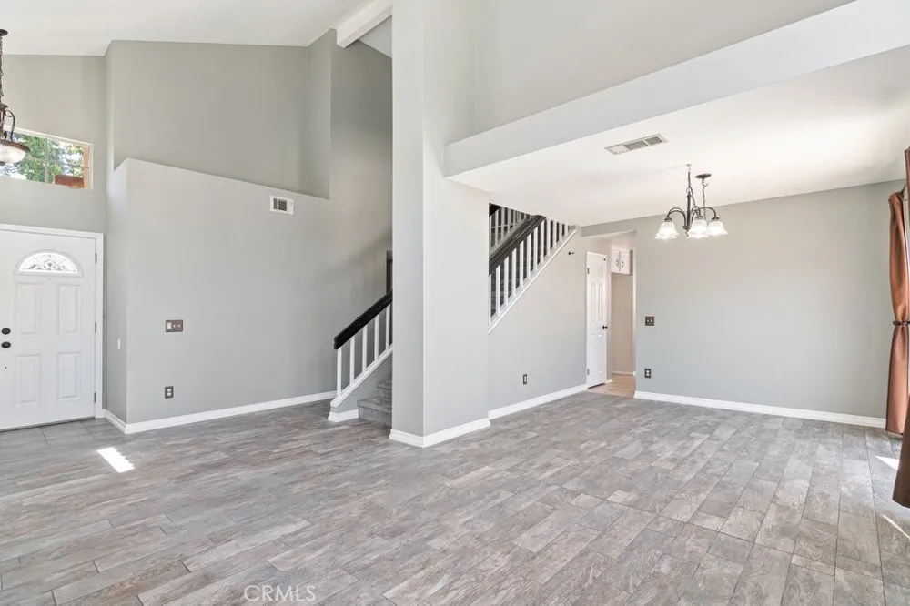16322 Calle Aurora Moreno Valley, CA 92551