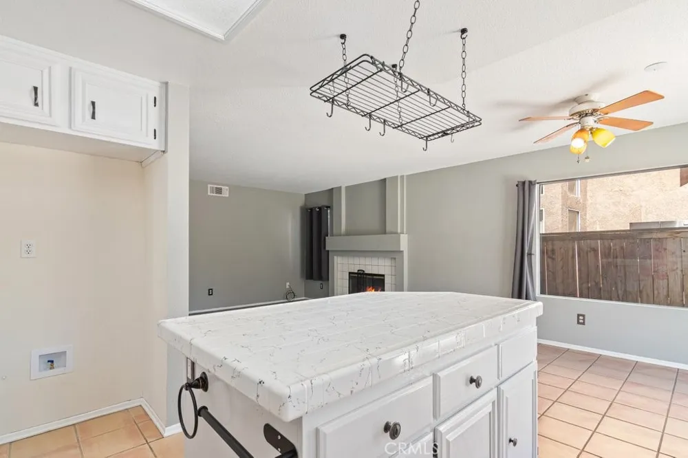 16322 Calle Aurora Moreno Valley, CA 92551