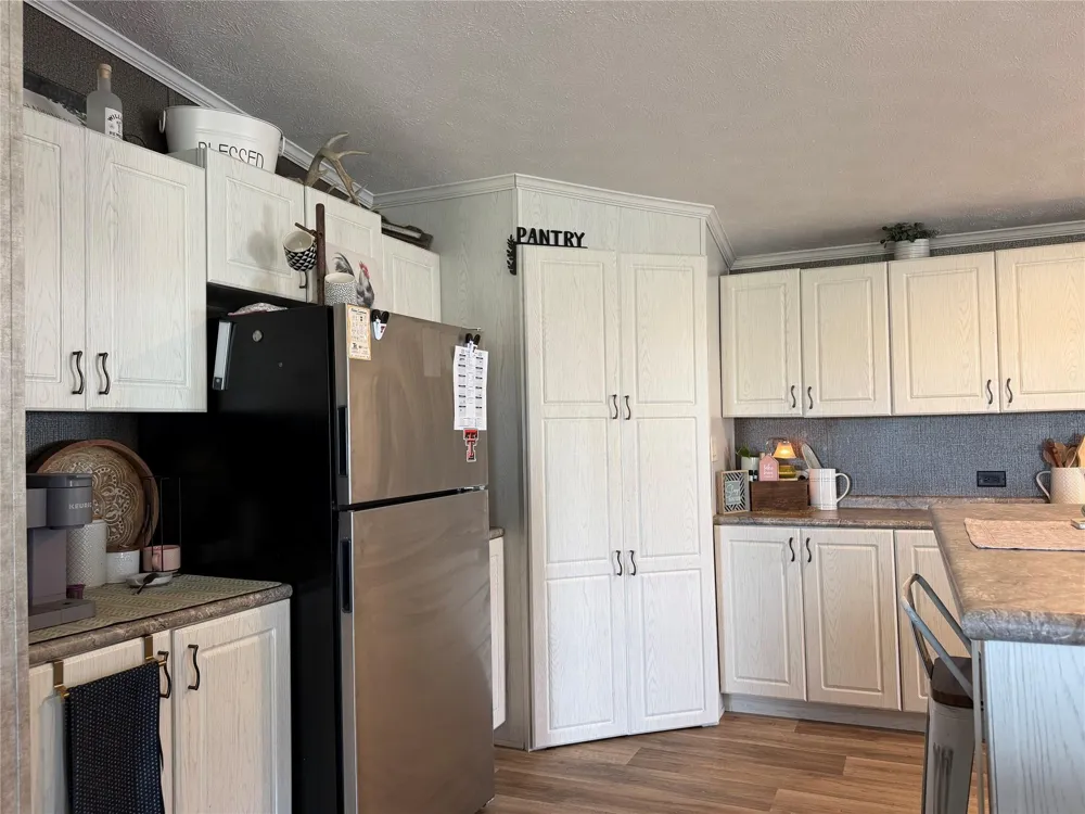 14951 I-35 Moore, TX 78057