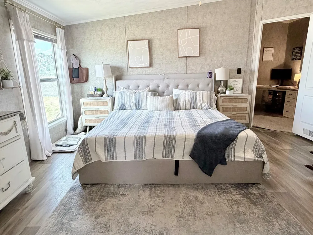 14951 I-35 Moore, TX 78057