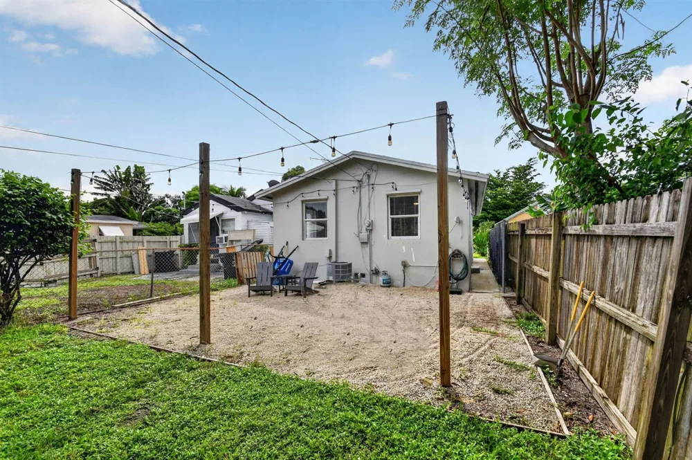 504 E STREET 