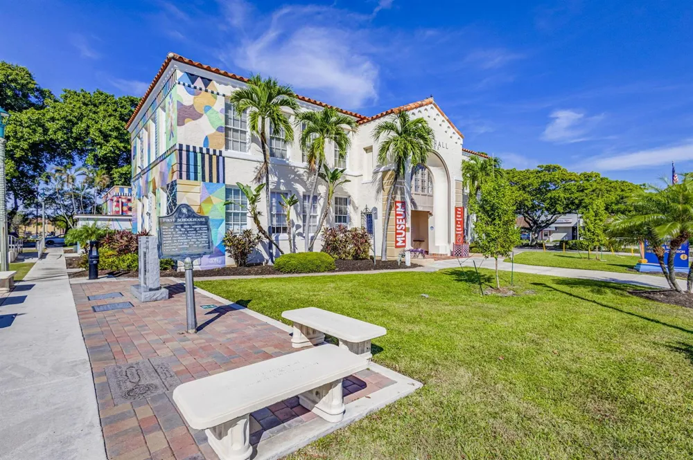 504 E STREET 
