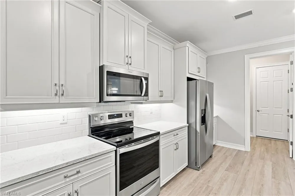 28140 Captiva Shell Loop Bonita Springs, FL 34135