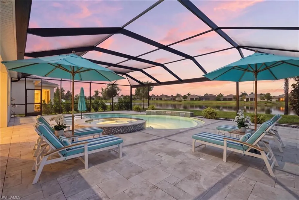 28140 Captiva Shell Loop Bonita Springs, FL 34135
