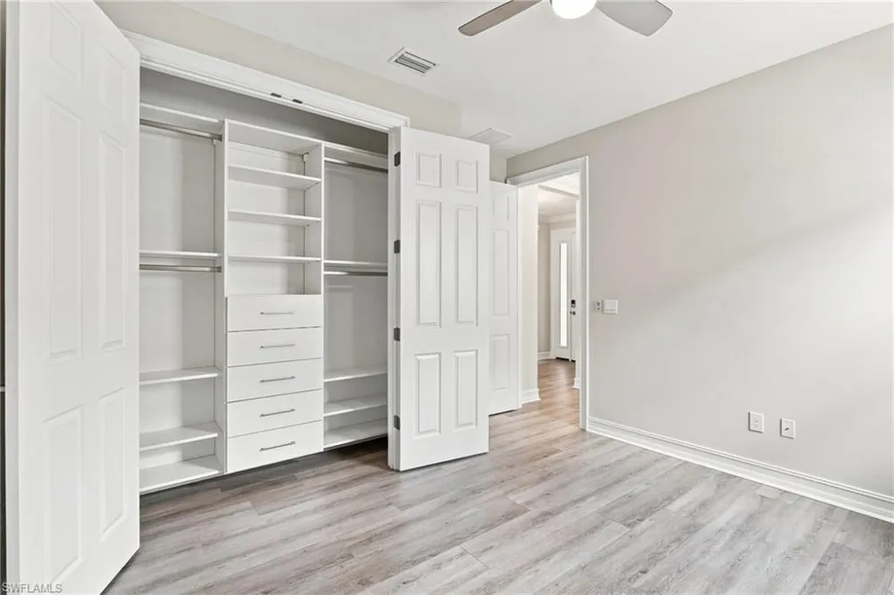 28140 Captiva Shell Loop Bonita Springs, FL 34135