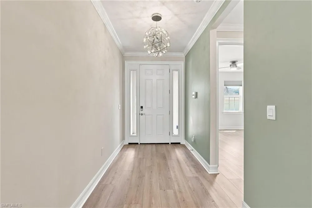 28140 Captiva Shell Loop Bonita Springs, FL 34135