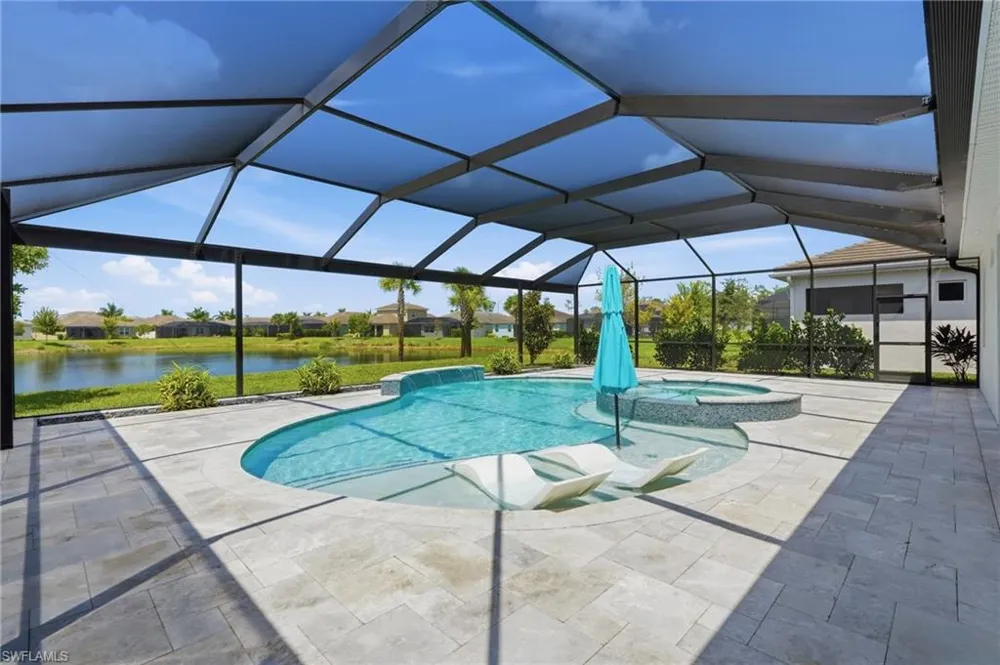 28140 Captiva Shell Loop Bonita Springs, FL 34135