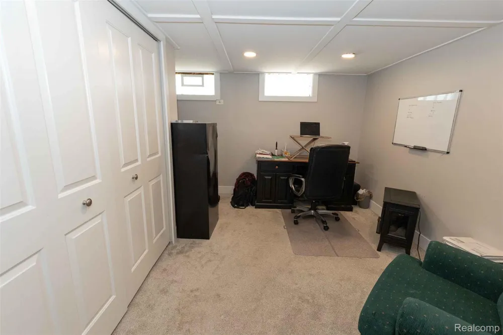 618 Maxine Drive Davison City, MI 48423