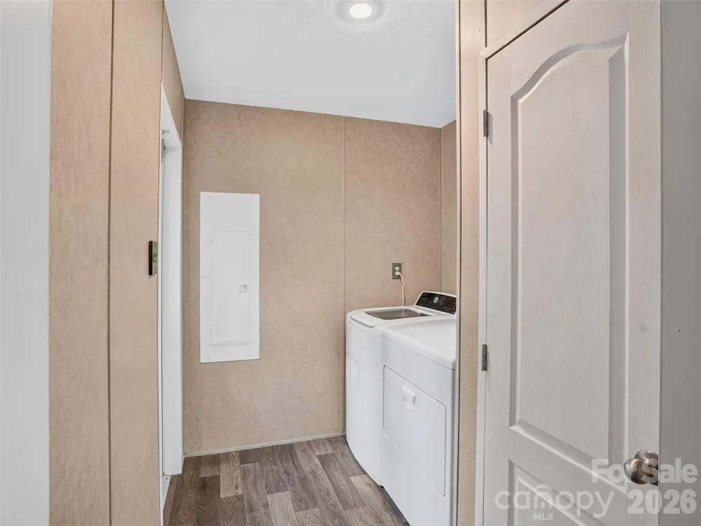117 Eade Road Hendersonville, NC 28792