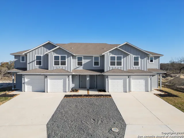 550,562,554,558 Abigail Alley San Antonio, TX 78253