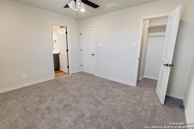 550,562,554,558 Abigail Alley San Antonio, TX 78253