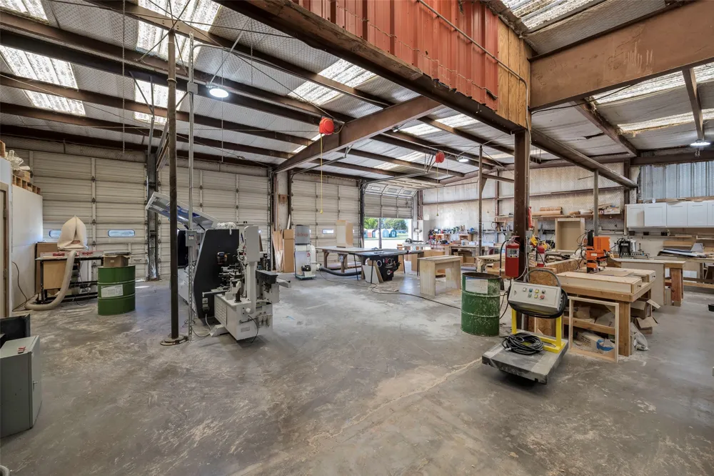 2824 W Main Street Gun Barrel City, TX 75156