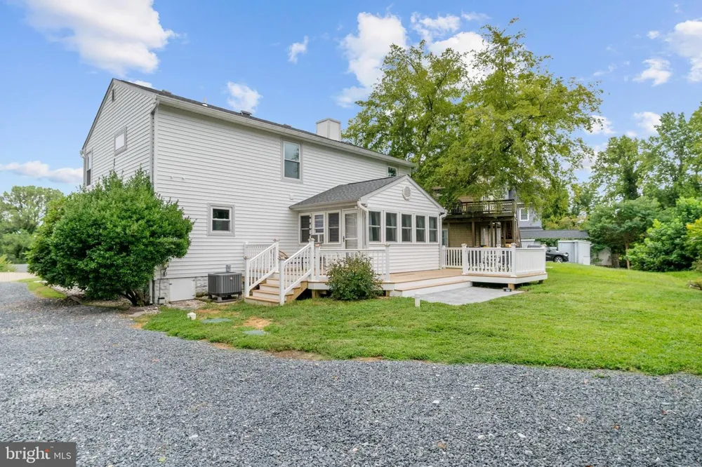 2814 RIDGE ROAD Huntingtown, MD 20639