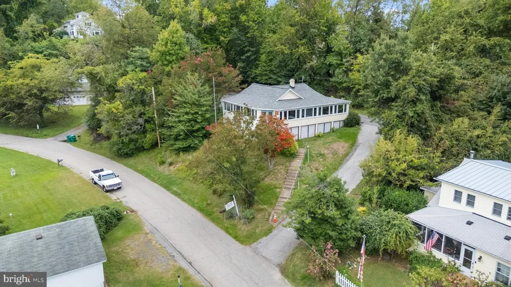 2814 RIDGE ROAD Huntingtown, MD 20639