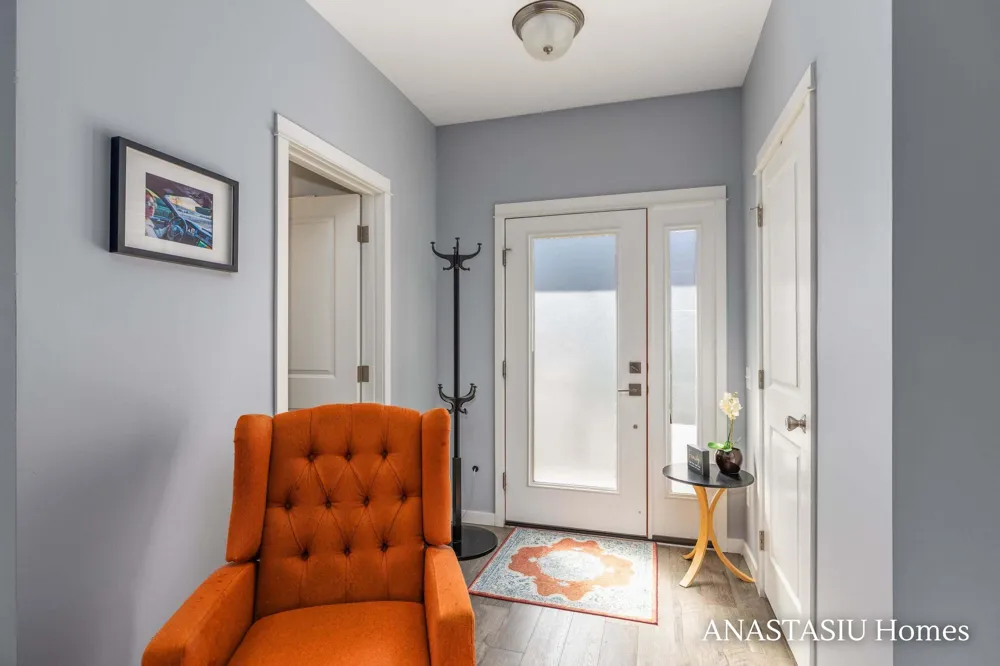 735 Bates Street SE Grand Rapids, MI 49503