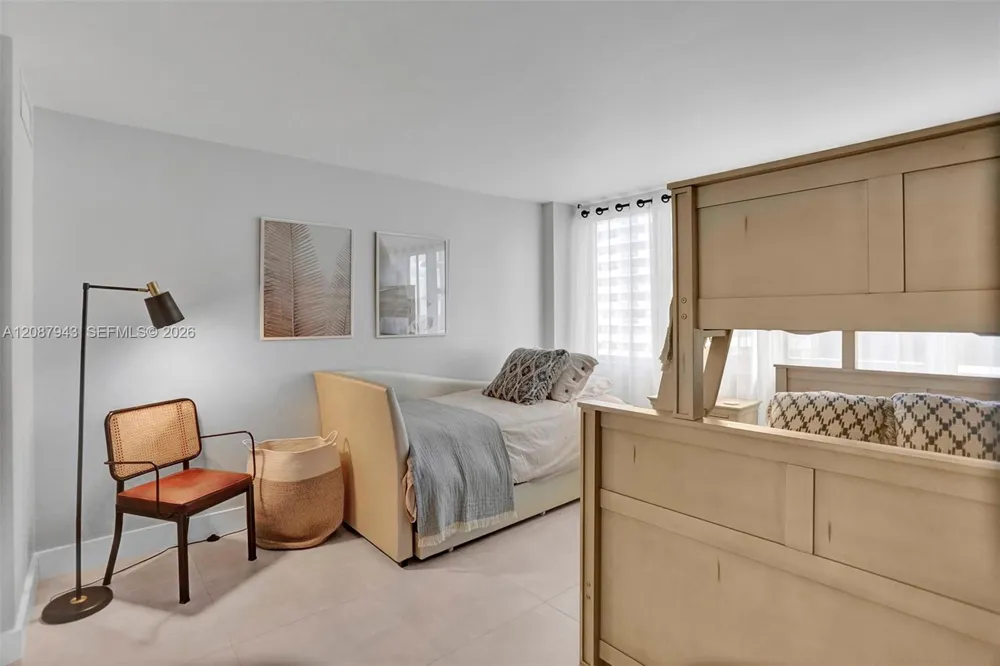 2030 S Ocean Dr #1621 Hallandale Beach, FL 33009