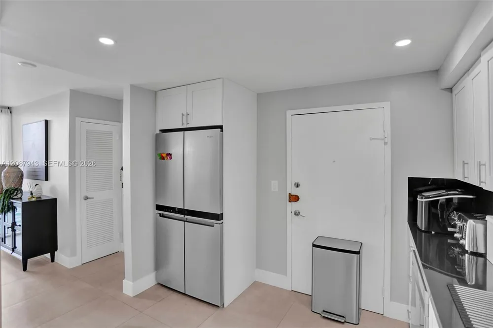 2030 S Ocean Dr #1621 Hallandale Beach, FL 33009