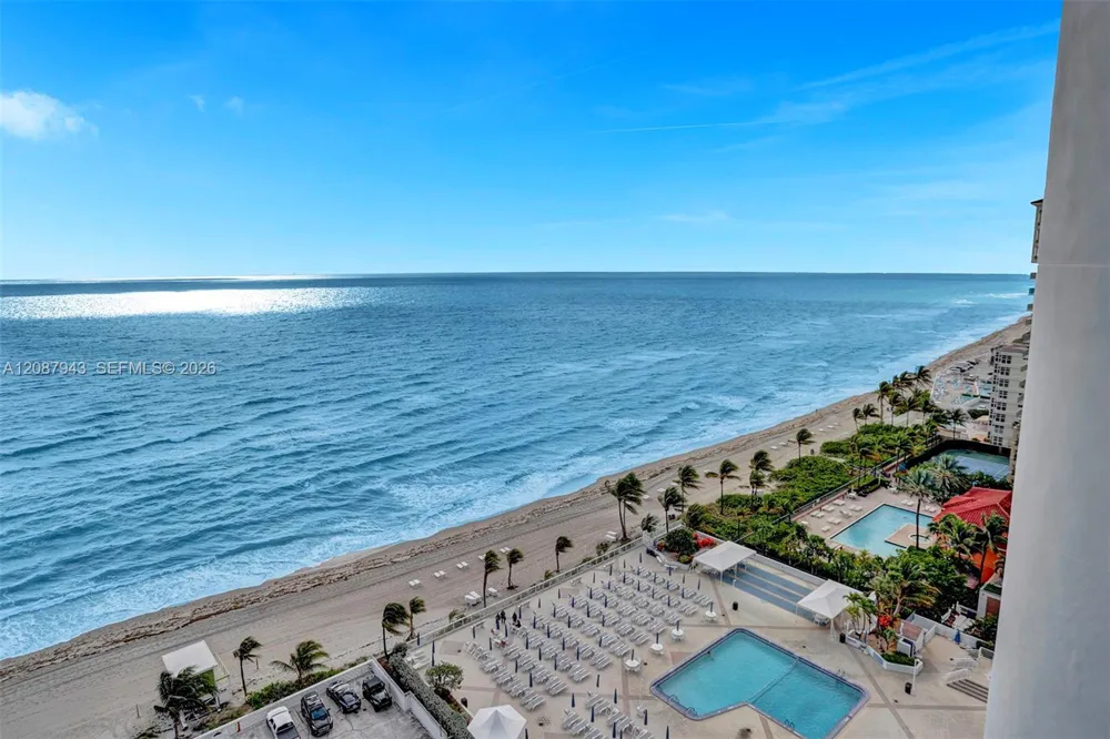 2030 S Ocean Dr #1621 Hallandale Beach, FL 33009