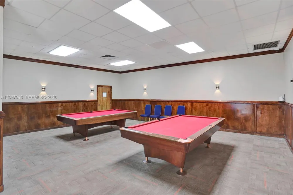 2030 S Ocean Dr #1621 Hallandale Beach, FL 33009