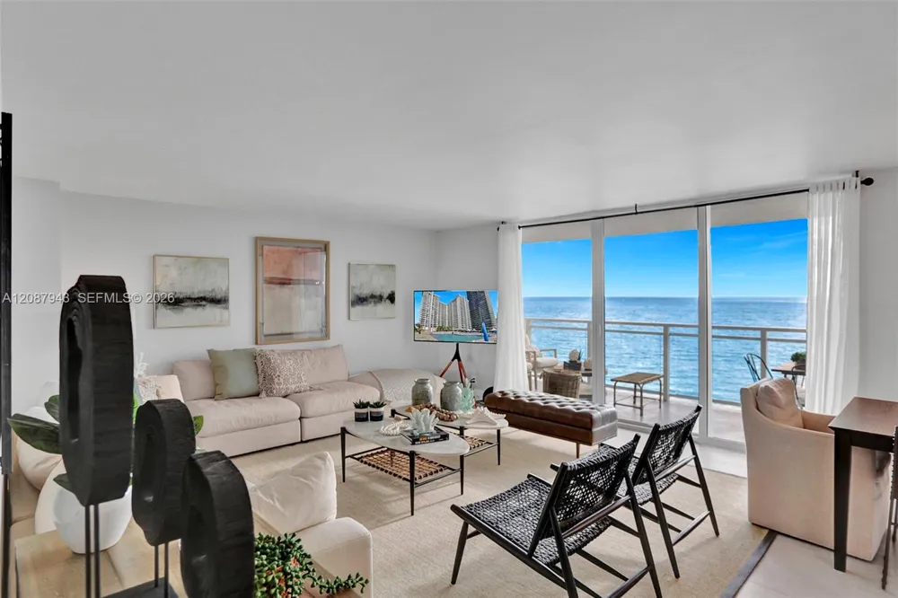 2030 S Ocean Dr #1621 Hallandale Beach, FL 33009