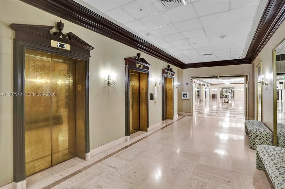 2030 S Ocean Dr #1621 Hallandale Beach, FL 33009
