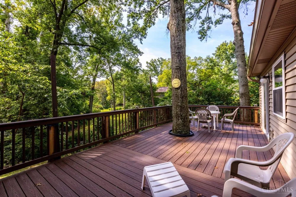 1660 Foxwood Trail Miami, OH 45140