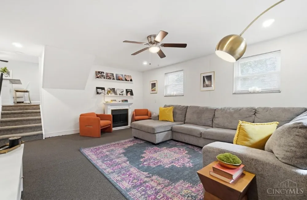 10959 Thornview Drive Sharonville, OH 45241