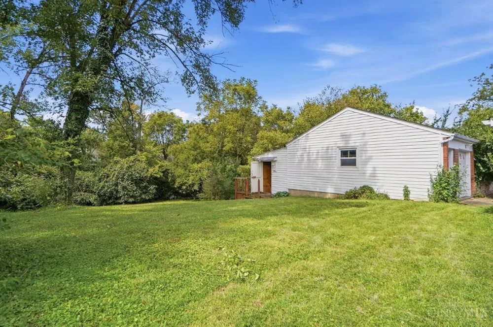 10959 Thornview Drive Sharonville, OH 45241
