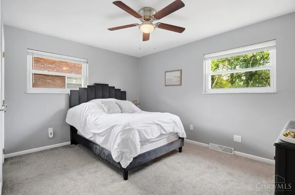 10959 Thornview Drive Sharonville, OH 45241