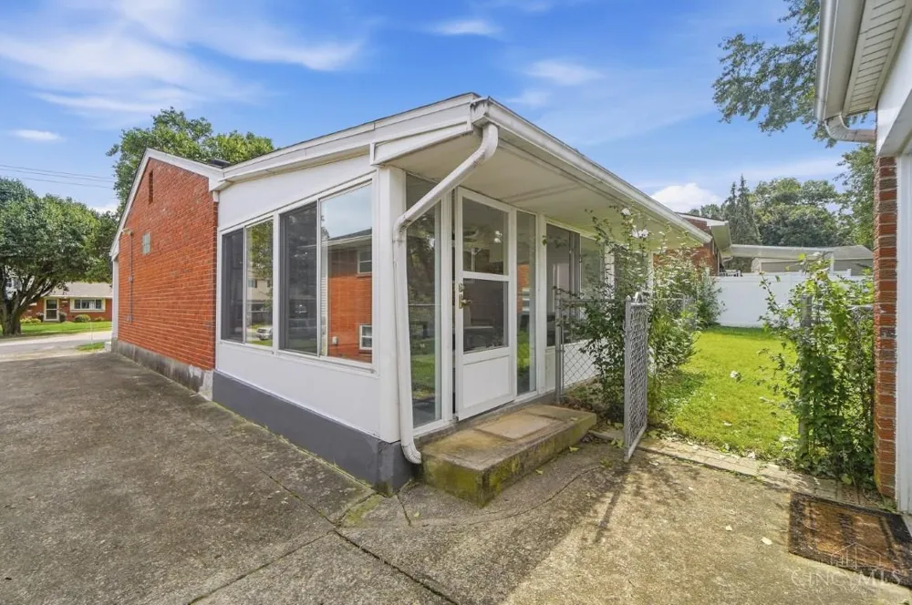 10959 Thornview Drive Sharonville, OH 45241