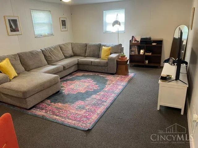 10959 Thornview Drive Sharonville, OH 45241
