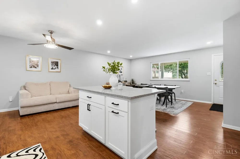 10959 Thornview Drive Sharonville, OH 45241