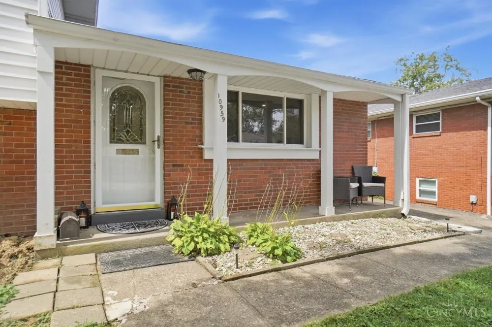 10959 Thornview Drive Sharonville, OH 45241