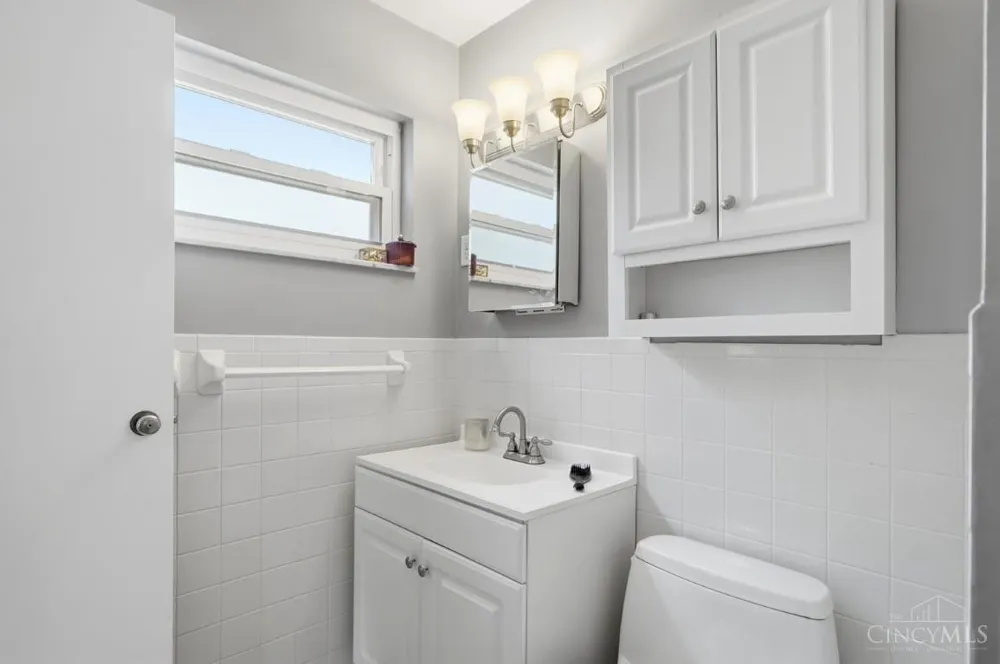 10959 Thornview Drive Sharonville, OH 45241