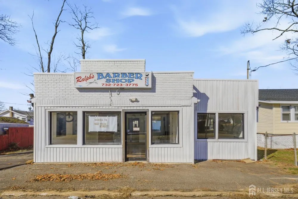 294 Devoe Avenue Spotswood, NJ 08884