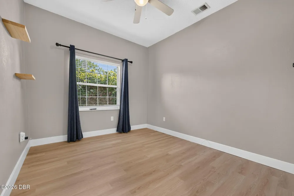 16 Cherrytree Court Palm Coast, FL 32137