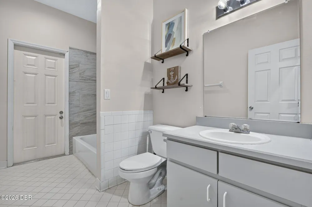 16 Cherrytree Court Palm Coast, FL 32137