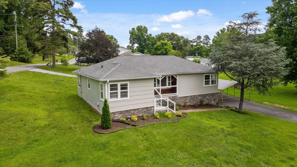 3423 Missionaire Avenue Chattanooga, TN 37412