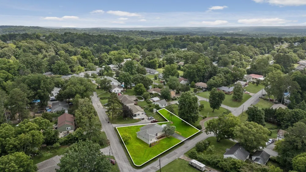 3423 Missionaire Avenue Chattanooga, TN 37412