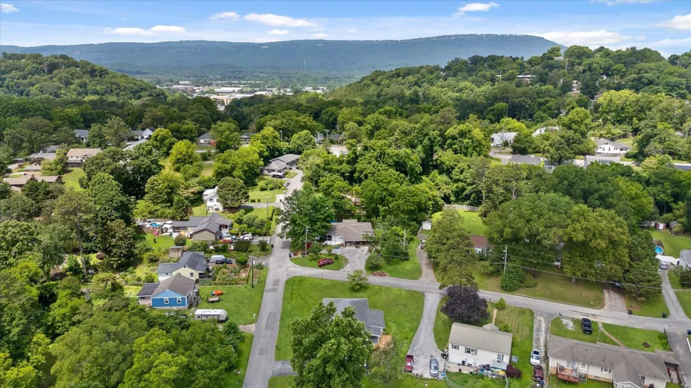 3423 Missionaire Avenue Chattanooga, TN 37412