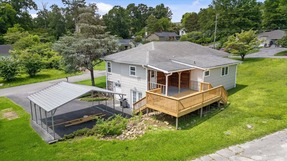 3423 Missionaire Avenue Chattanooga, TN 37412