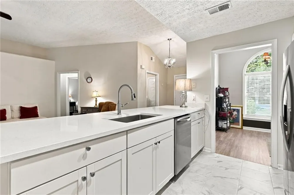 146 Pinebrook Drive Waleska, GA 30183