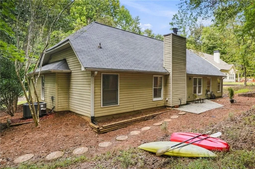 146 Pinebrook Drive Waleska, GA 30183