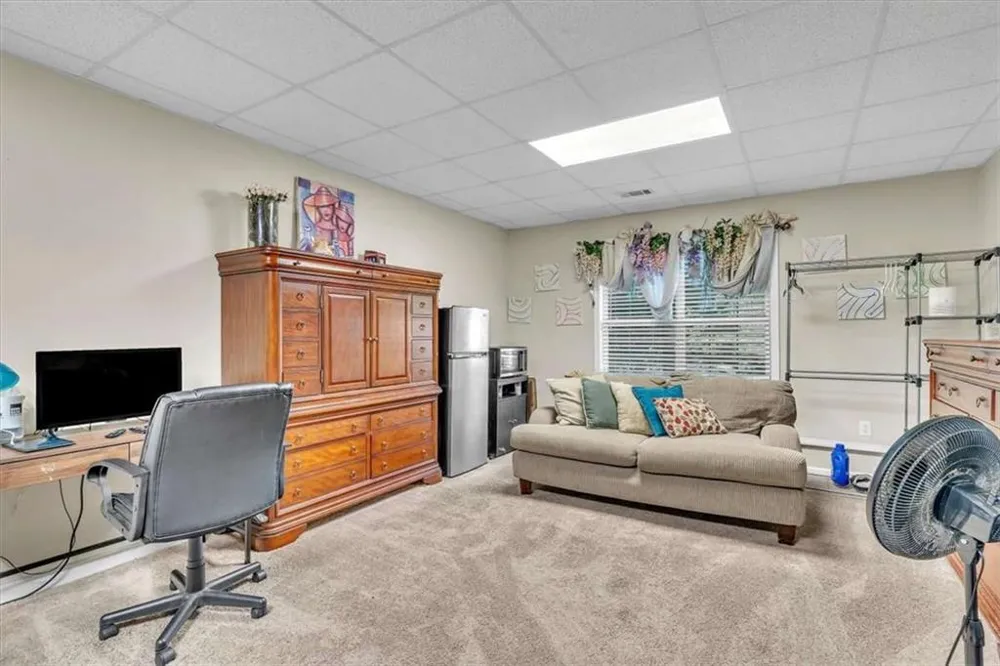 321 Four Oaks Drive Powder Springs, GA 30127